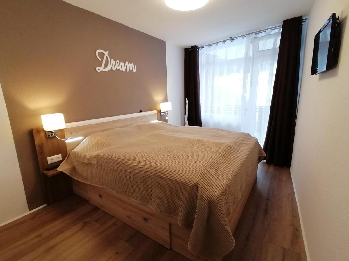 Ferienwohnung Am Schluchsee Mit Balkon & Pool Exterior photo